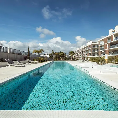 View With Pool Apartment *