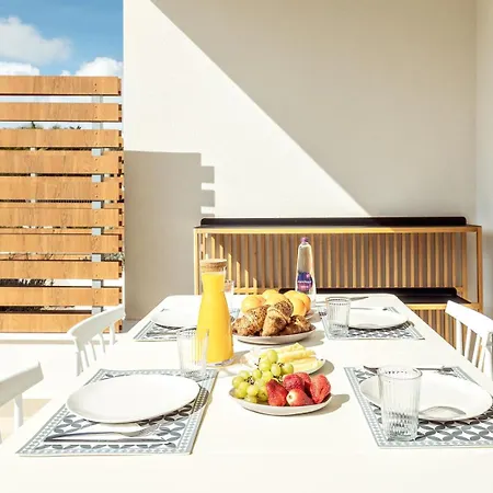 View With Pool * Albufeira