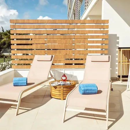 View With Pool 아파트 알부페이라