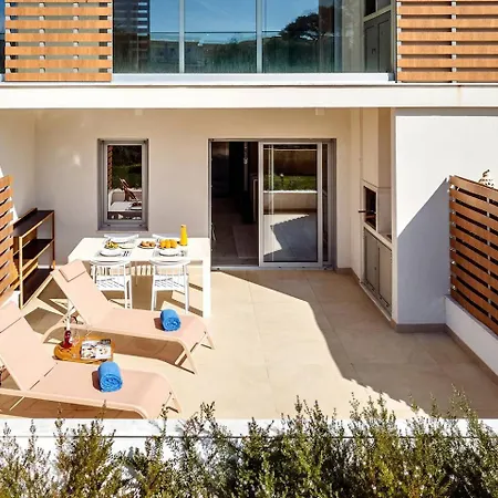 View With Pool * Albufeira